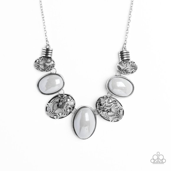 Patterned Paisley - Silver Necklace - Picture 2 of 3